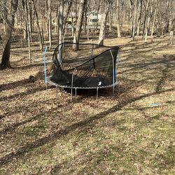 Free trampoline