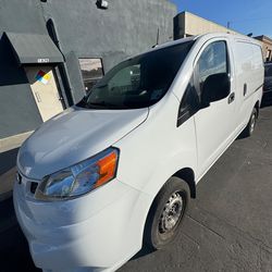 2021 Nissan Nv200