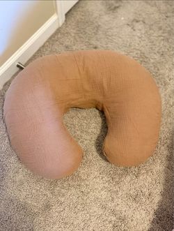 Boppy pillow