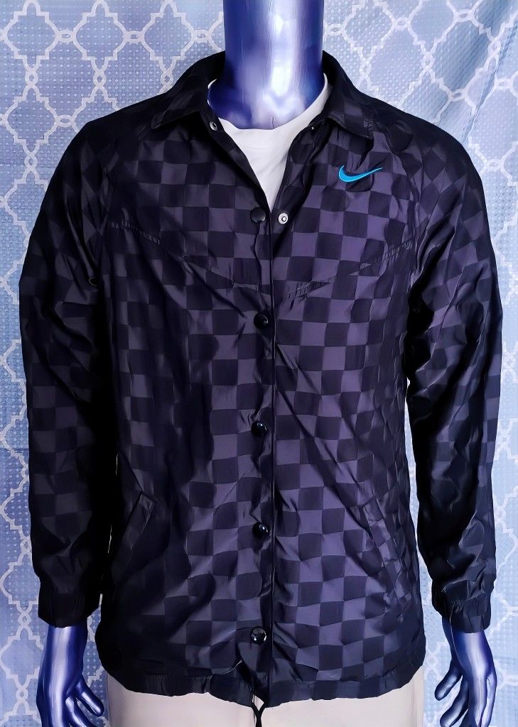 Nike Coaches Jacket Men’s XS Black Checkered Button-Up Windbreaker
