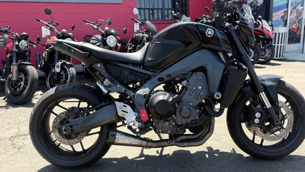 2022 MT-09