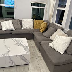 L-Shaped Sectional Sofa – Gray – good Condition