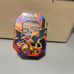 Pokemon Charizard Y Tin