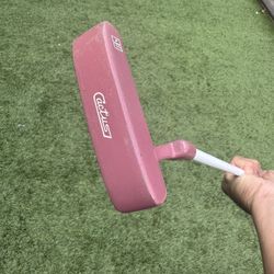  Pink Golf Putter