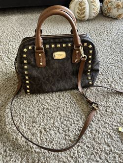 Brown Micheal Kors Purse