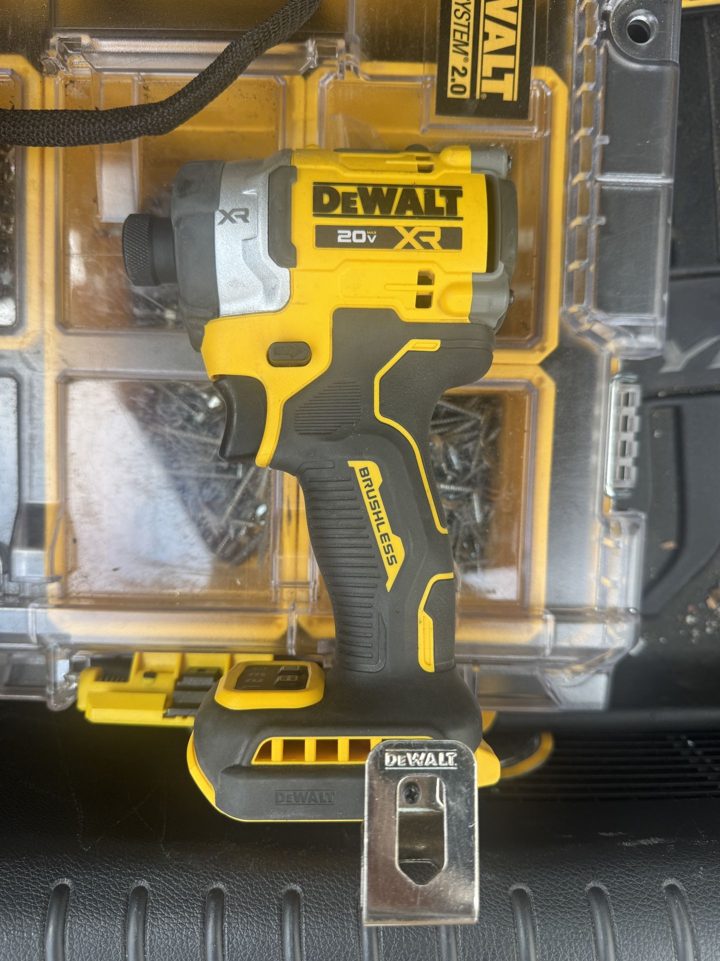 Dewalt Impact DCF860