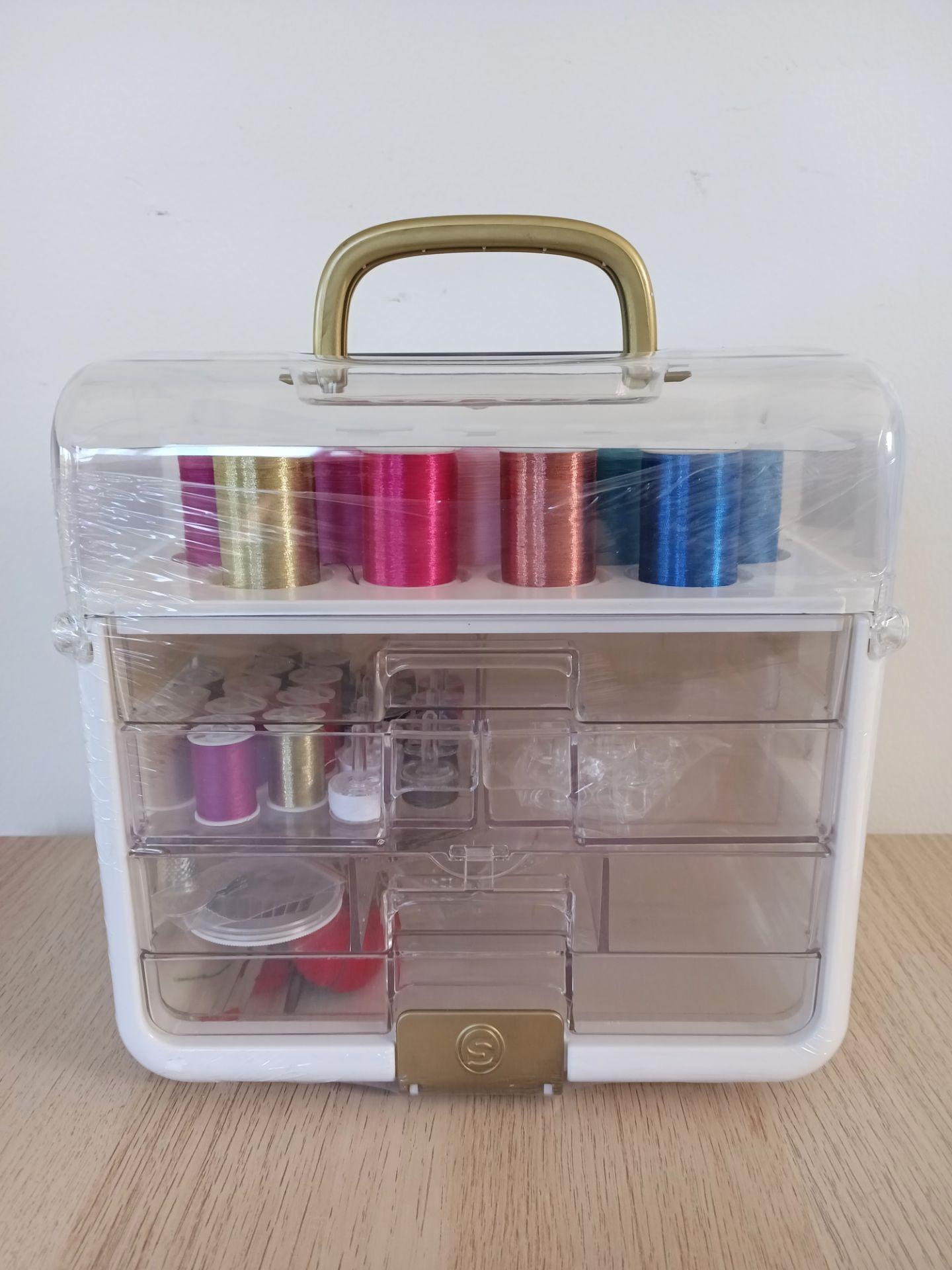 SINGER Sew-It-Goes-255 Piece Kit & Craft Organizer Sewing Case Storage with Metallic Embroidery Thread (11771) - BRAND NEW / SEALED