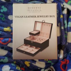 Modern Elegance Vegan Leather Jewelry Box