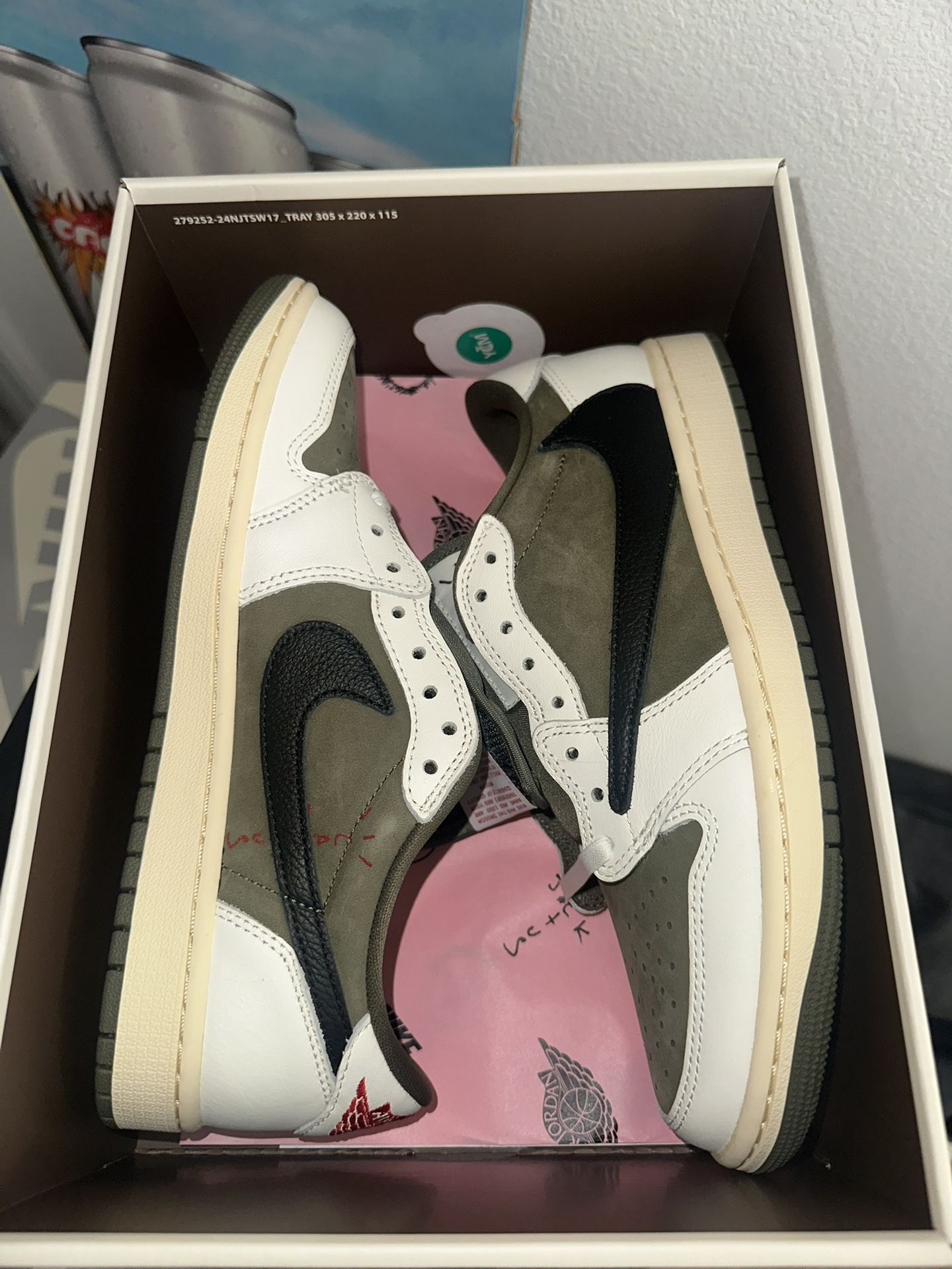 Jordan 1 Low Travis Scott Medium Olive