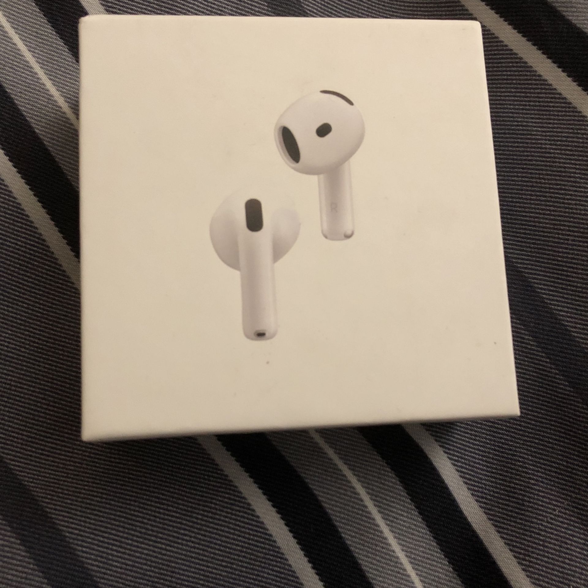 AirPods 4th Gen ANC