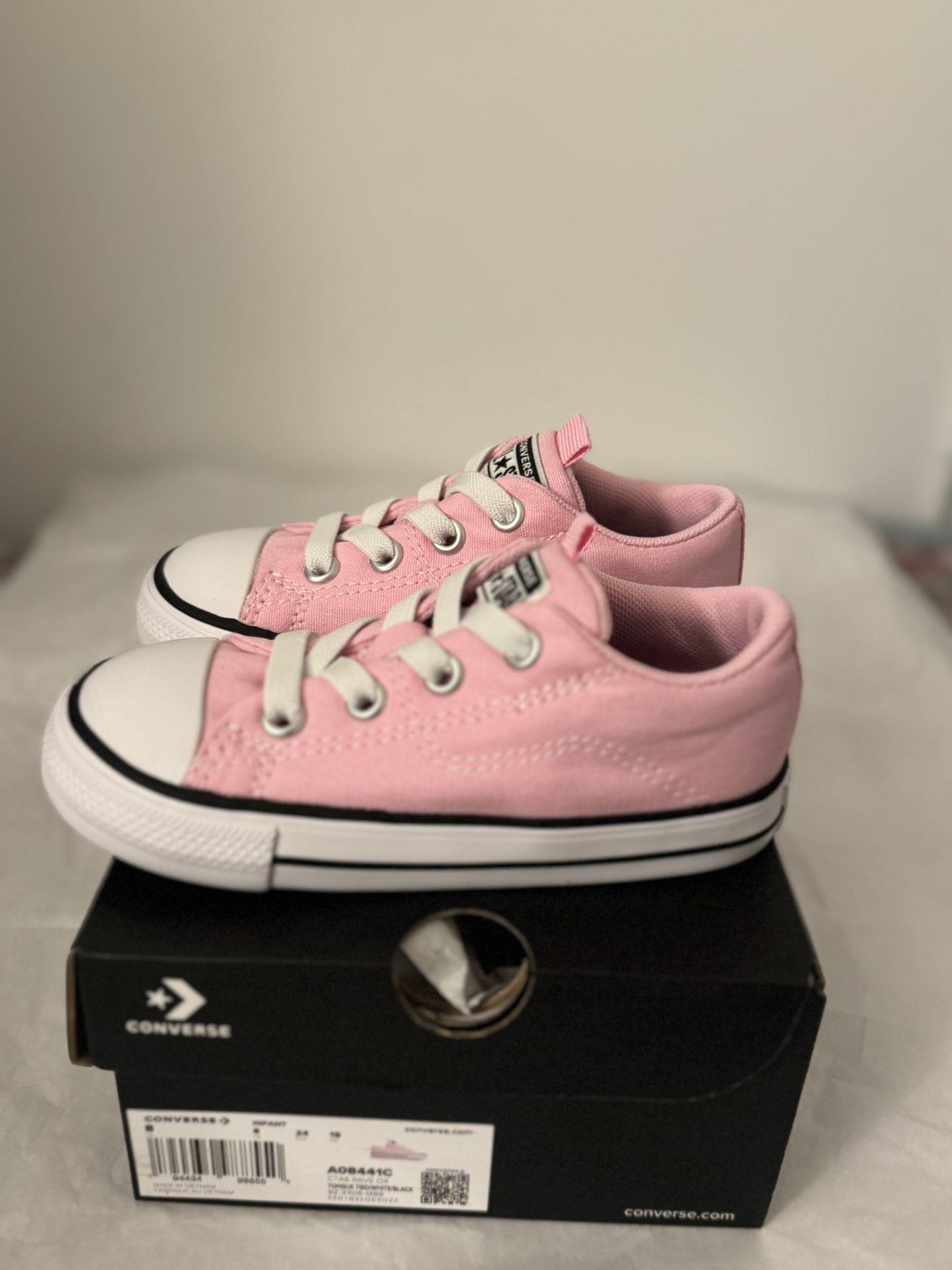 Converse Sneakers Pink Infant Size 8
