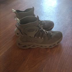 Used Temu Shoes Really Comfortable 9.5