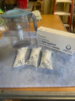 Brita pitcher with 8 extra filters