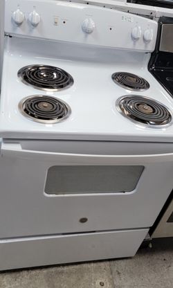 White G  E regular Coil Electric Sstove With Warranty Delivery Available Fee depends on Address 🚚 🛻 🏠 