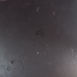 PS4 slim (with controller)