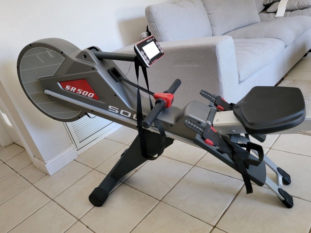 Sole Fitness SR500 Air And Magnetic Rowing Machine