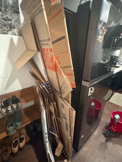 Free moving boxes