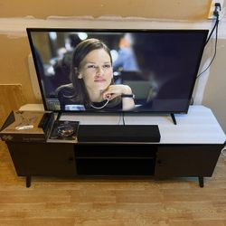 43” VIZIO 4K SMART TV BUNDLE DEALS ( $100 - $195 )