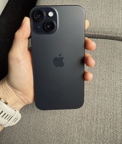 Apple iPhone 15 UNLOCKED!!!!