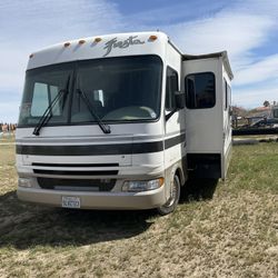 2004 Fleedwood fiesta Fiesta