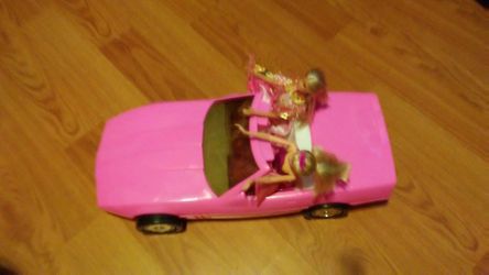 CARRITO. CON LAS. BARBIES