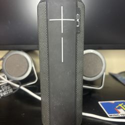 Ultimate Ears BOOM 2 Speaker