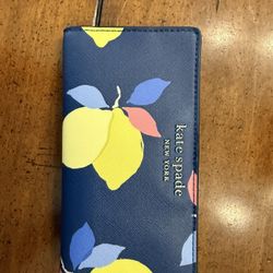 Brand new Kate Spade slim bifold wallet. See pictures for details. Comes from a smoke free home. Bundle and save. 
