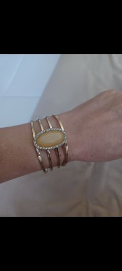 Cuff Bracelet 