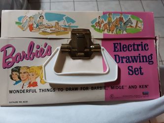 Barbie Drawing Kit 