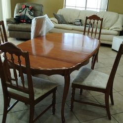 Antique Dining Room Set