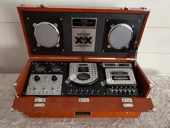 VINTAGE RETRO CD STEREO RADIO CASSETTE / BOOM BOX MODEL MK II SPIRIT OF ST LOUIS FIELD NEW