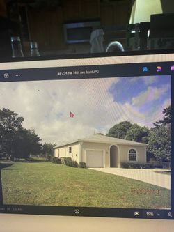 Large Home With Garage