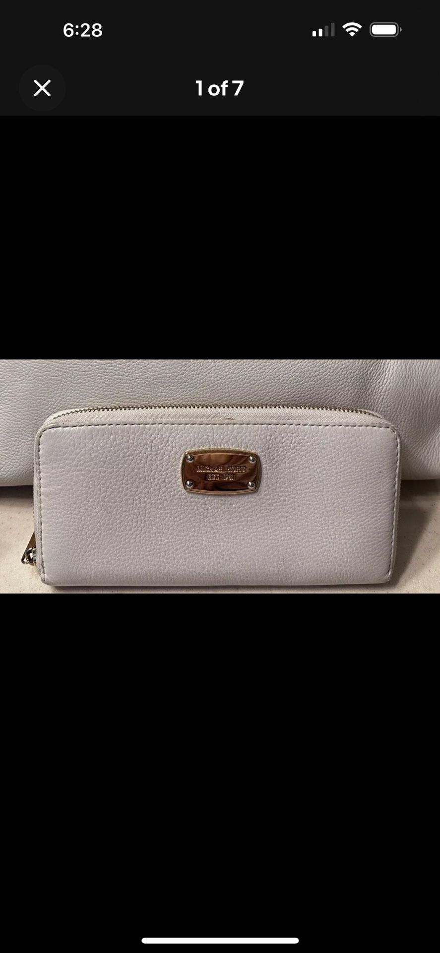 Michael Kors Zip Around Full Size Wallet Vanilla Pebbled Leather EUC