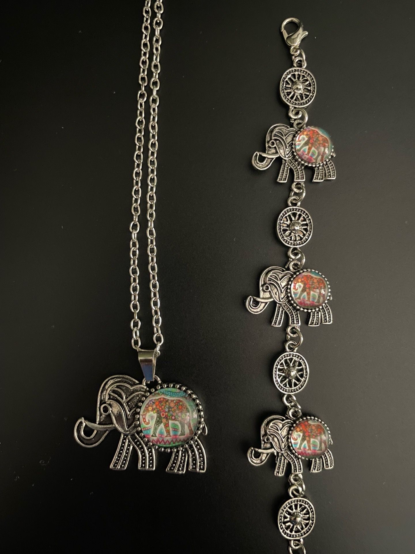 *NEW* Elephant Necklace And Bracelet. $4 EACH. Multiple Quantities Available