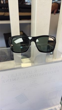 RAY BANS