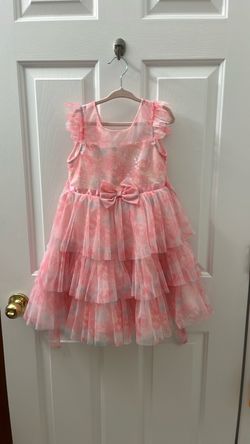 Girl’s dress