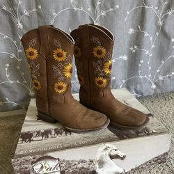 Cowgirl Boots 