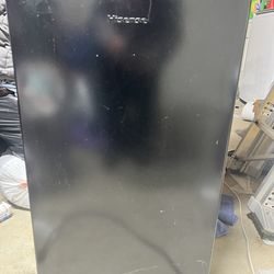 Hisense Mini Fridge