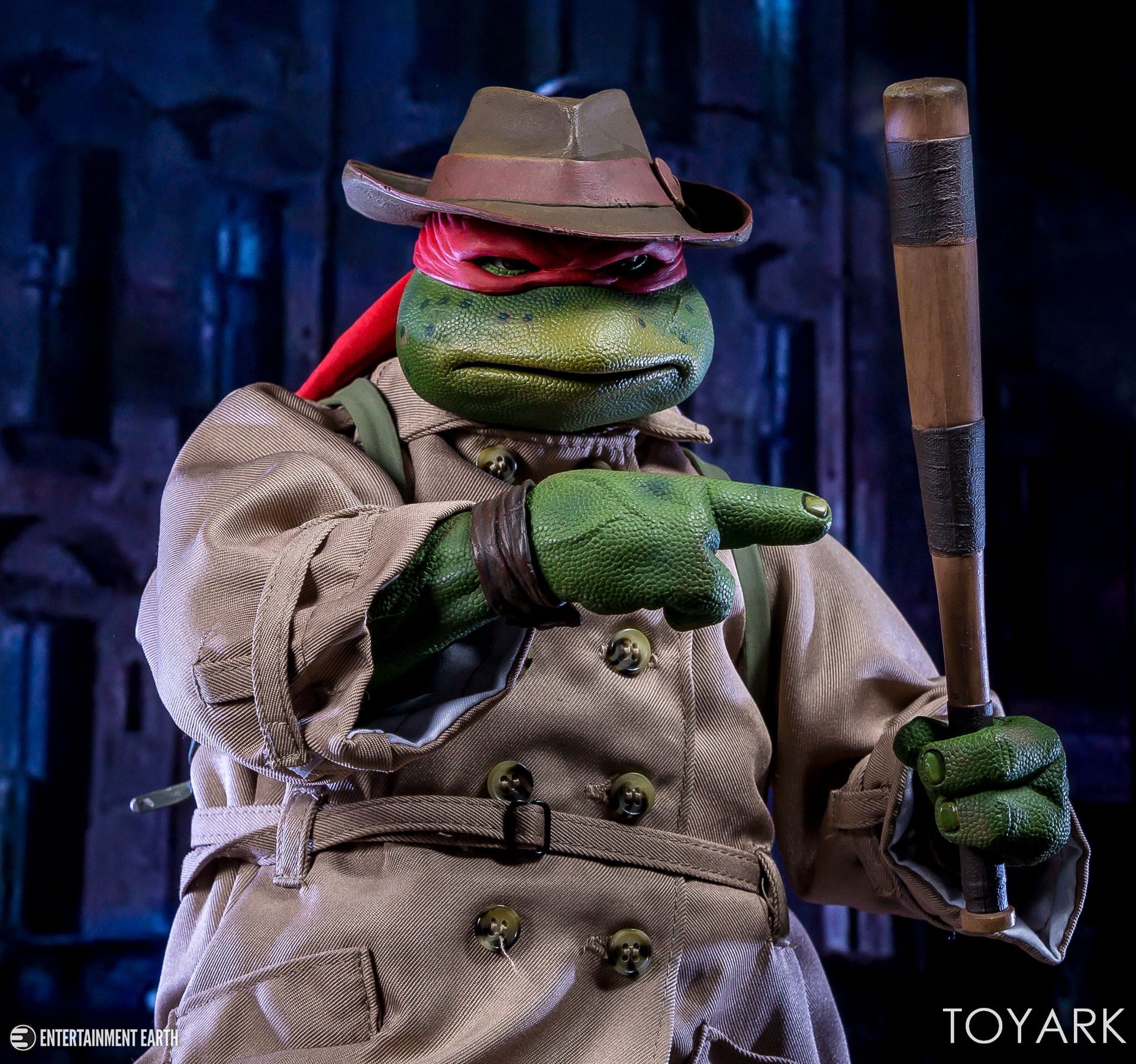 Tmnt Raphael with trench coat