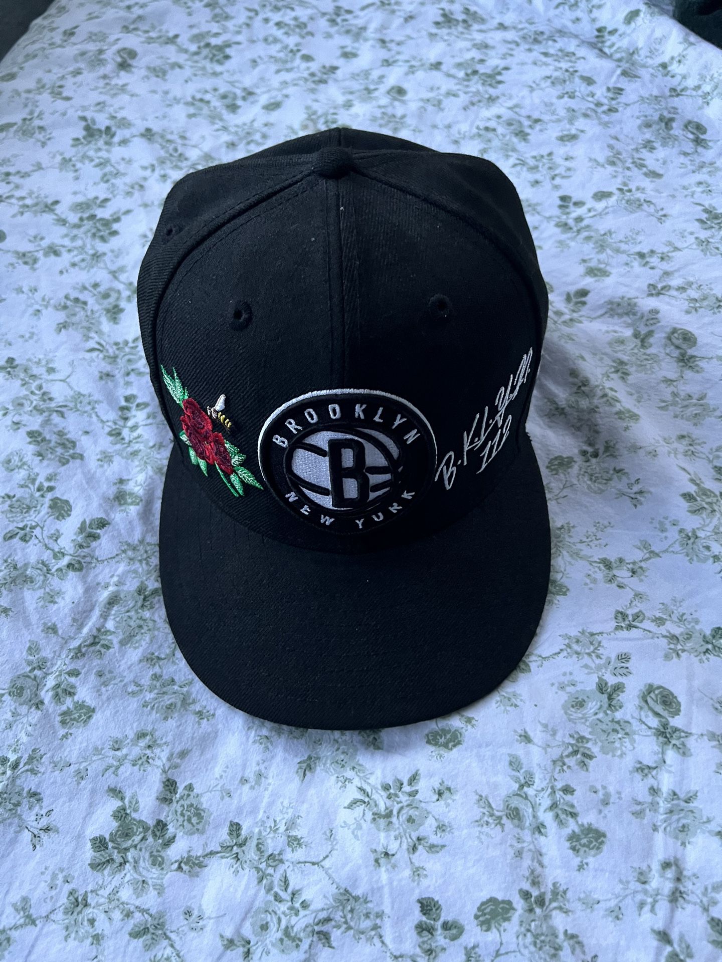 Brooklyn Nets Hat With Rose Embroidery 