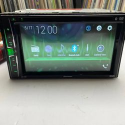 Pioneer Car Stereo Good Condition $100