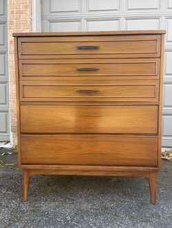 Mid Century Dresser 