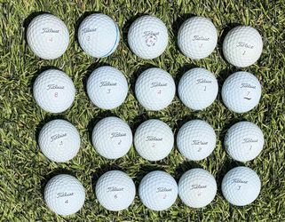 PRO V1 (X) GOLF BALLS IN AMAZING CONDITION - 20 GOLF BALLS