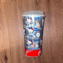 Los Angeles Dodgers hello Kitty cup