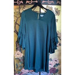 CALVIN KLEIN Womens Green Keyhole Back Bell Sleeve V Neck Short Shift Dress 4