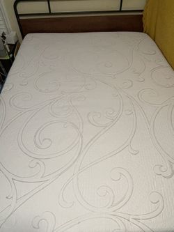 Queen Mattress $80obo