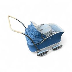 Antique baby scrolla