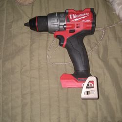 New Milwaukee M18 Fuel 4th Generation Hammer Drill Tool Only 