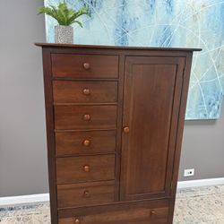 KINCAID Tall Wooden Dresser