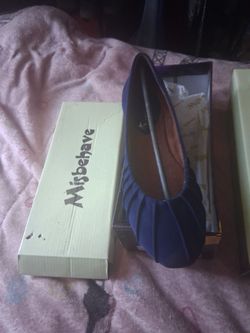 New ladies royal blue flats